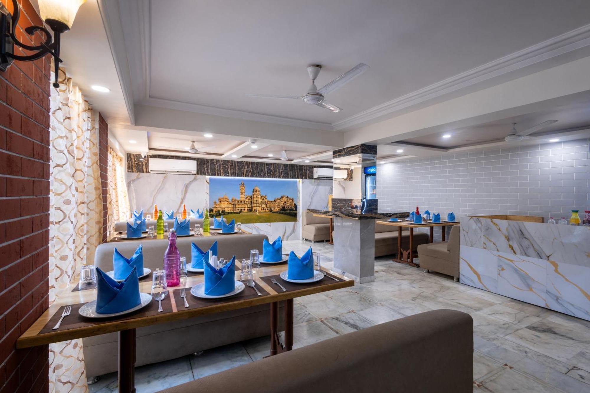 Alba Premier, Vadodara Ngoại thất bức ảnh