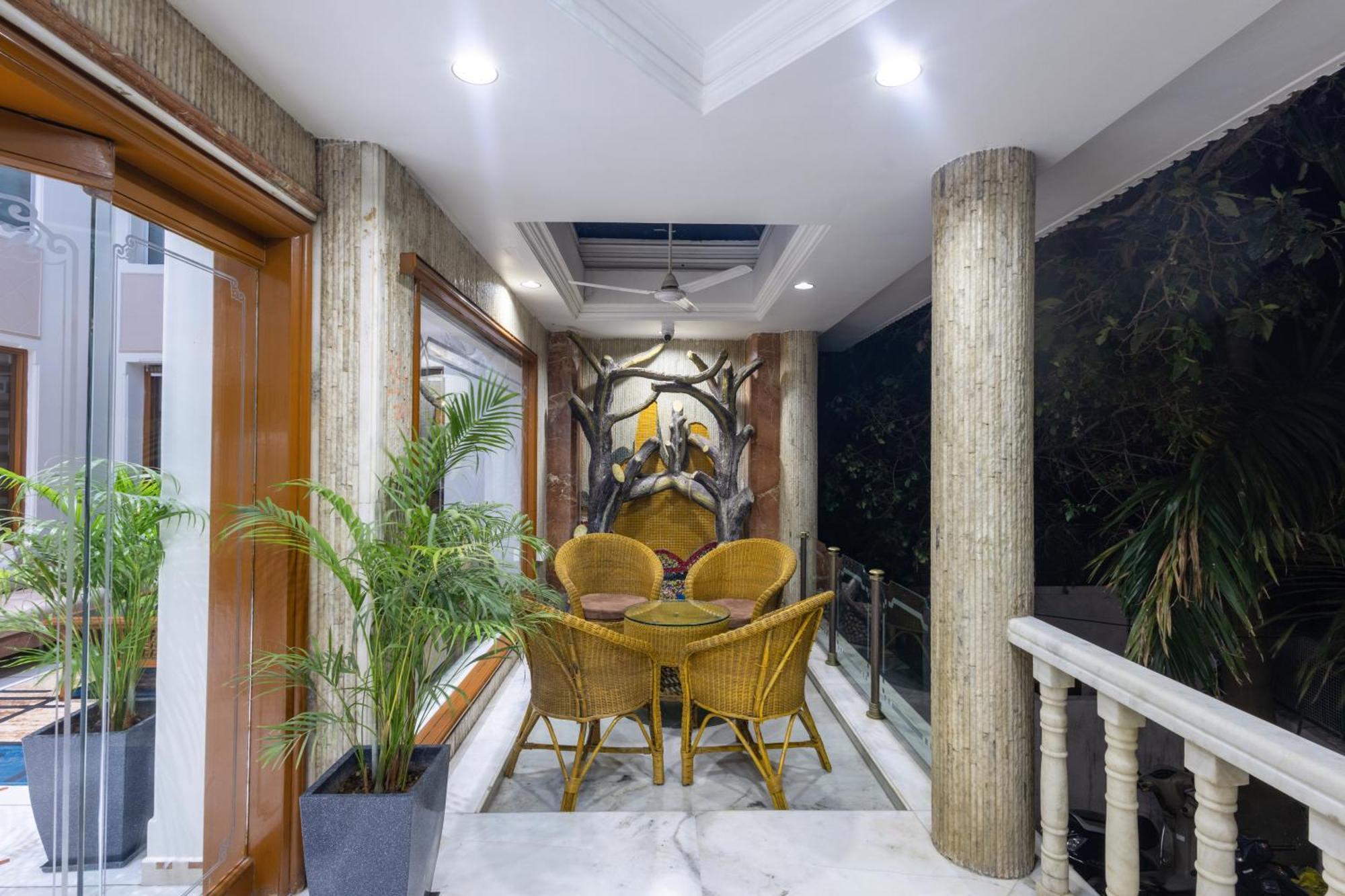 Alba Premier, Vadodara Ngoại thất bức ảnh